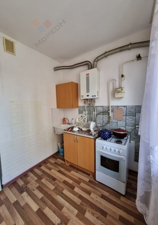 
   Продам 1-комнатную, 32.2 м², Солнечная ул, 55/1к1

. Фото 2.