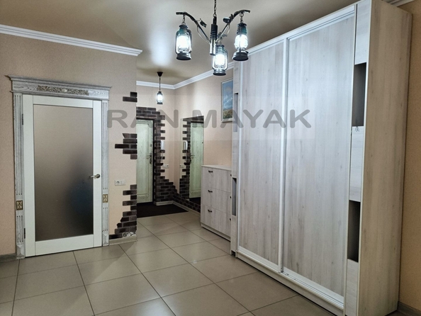 
   Продам 3-комнатную, 110 м², Советская 2-я ул, 184

. Фото 1.