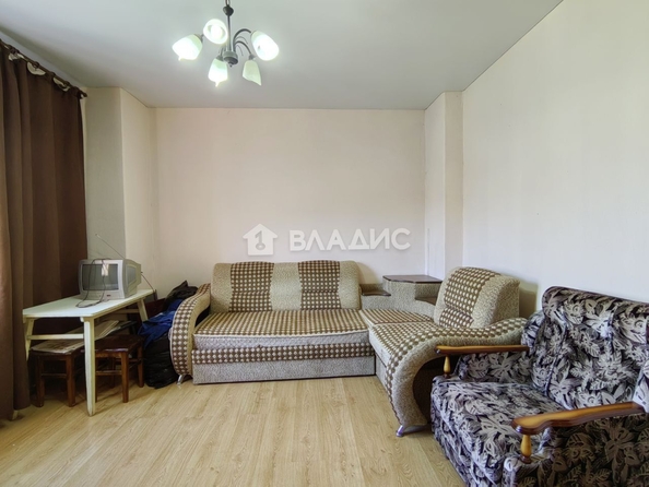 
   Продам 1-комнатную, 38.4 м², Космическая ул, 88к1

. Фото 3.