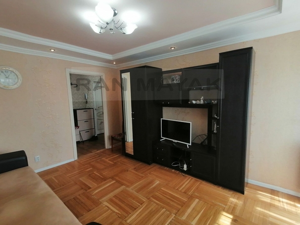 
   Продам 2-комнатную, 47 м², Ленина ул, 23

. Фото 5.