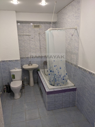 
   Продам 2-комнатную, 68.5 м², Пионерская 2-я ул, 530

. Фото 1.