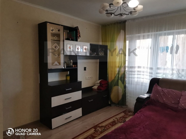 
   Продам 1-комнатную, 31.5 м², Молодежная ул, 10

. Фото 2.