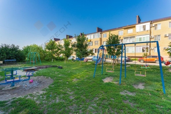 
   Продам 2-комнатную, 67.8 м², Сорока А.М. ул, 4/1

. Фото 3.