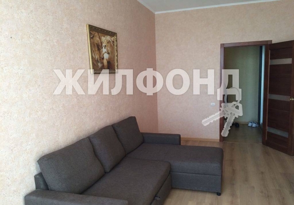 
   Продам 1-комнатную, 45 м², Альпийская ул, 27А

. Фото 1.