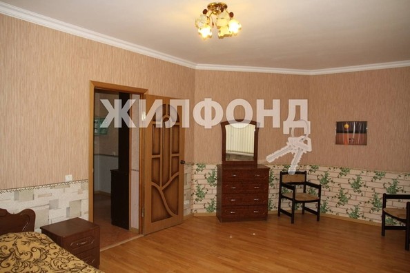 
   Продам 4-комнатную, 126.2 м², Рахманинова пер, 49/17

. Фото 8.