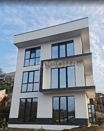 
   Продам дом, 230 м², Сочи

. Фото 1.