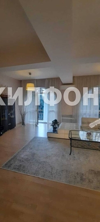 
   Продам 3-комнатную, 135 м², , 72/3

. Фото 14.