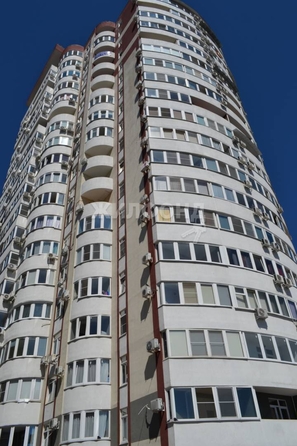 
   Продам студию, 34 м², Виноградная (Центральный р-н) ул, 22/1

. Фото 2.