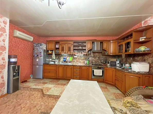 
   Продам дом, 234 м², Краснодар

. Фото 15.