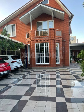 
   Продам дом, 234 м², Краснодар

. Фото 3.