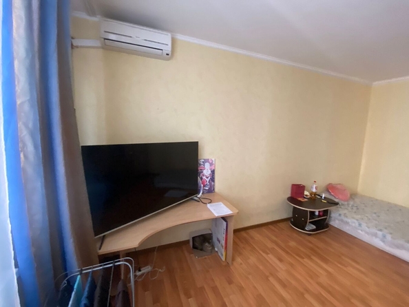 
   Продам 1-комнатную, 48 м², Тюляева ул, 4/1

. Фото 3.