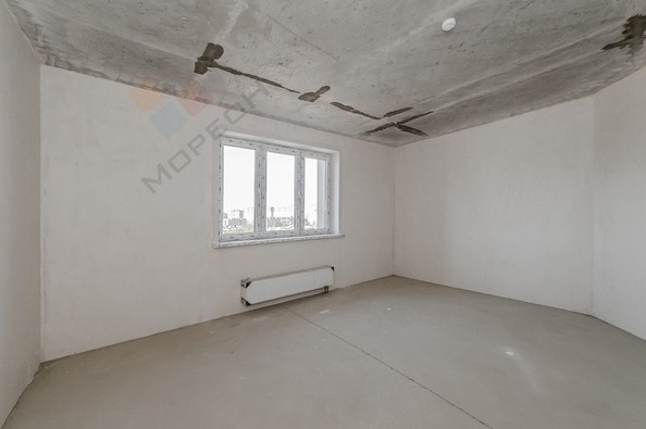 
   Продам 3-комнатную, 130 м², Дзержинского ул, 95

. Фото 6.