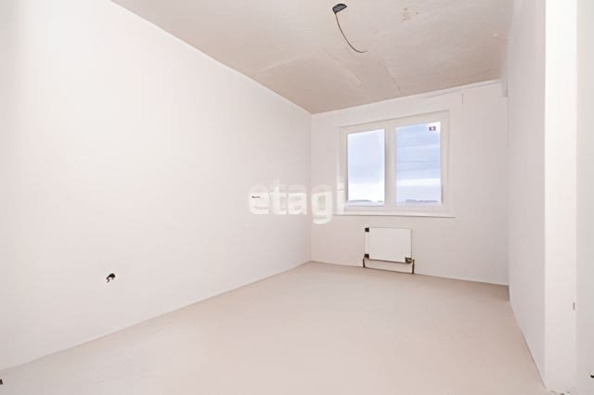 
   Продам 1-комнатную, 37.3 м², Западный Обход ул, 25

. Фото 3.