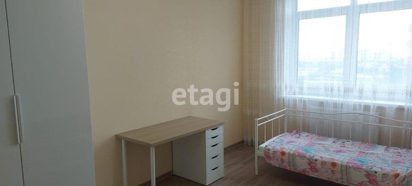 
   Продам 2-комнатную, 63.5 м², Шоссе Нефтяников ул, 22/1

. Фото 2.