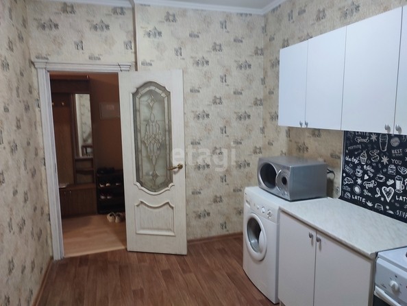 
   Продам 2-комнатную, 49 м², Донбасская ул, 61

. Фото 21.