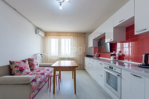 
   Продам 3-комнатную, 91 м², Восточно-Кругликовская ул, 69

. Фото 20.