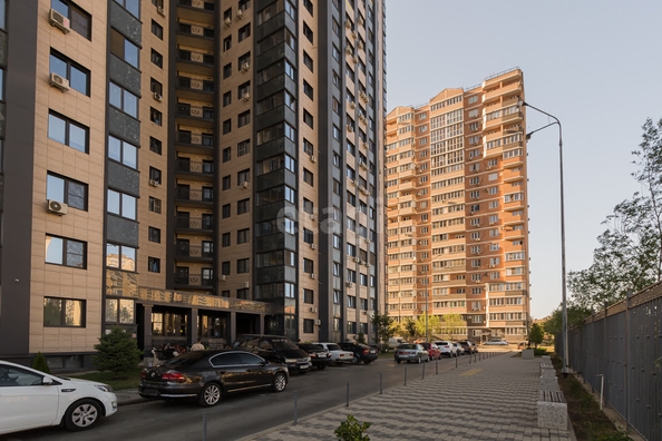 
   Продам 2-комнатную, 59.5 м², Домбайская ул, 10/2

. Фото 34.