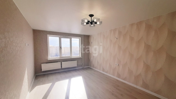 
   Продам 2-комнатную, 59.5 м², Черкасская ул, 58

. Фото 2.