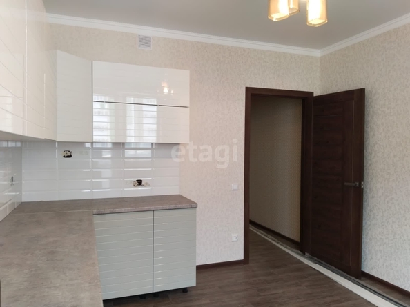 
   Продам 3-комнатную, 93.9 м², Восточно-Кругликовская ул, 42/3/2

. Фото 4.