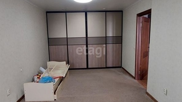 
   Продам 2-комнатную, 64.5 м², Московская ул, 144/1

. Фото 3.