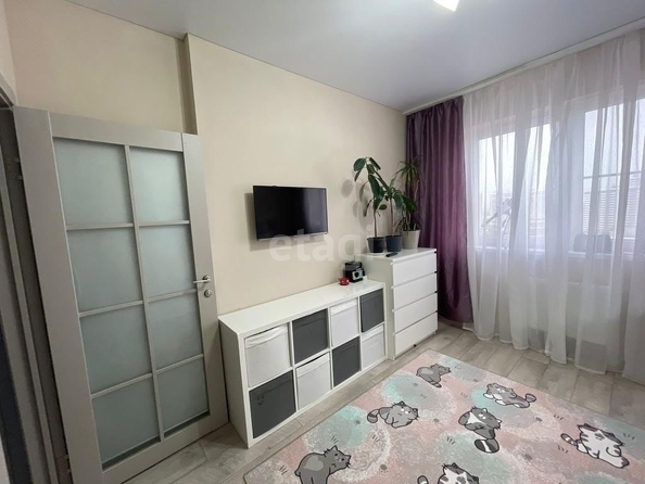 
   Продам 3-комнатную, 60 м², Командорская ул, 3/2

. Фото 9.