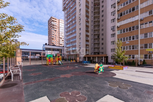 
   Продам 2-комнатную, 59.2 м², Домбайская ул, 10/1  1

. Фото 30.