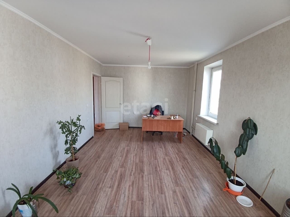 
   Продам 2-комнатную, 59.4 м², Черкасская ул, 129/1

. Фото 2.