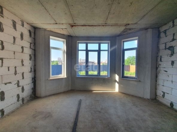 
   Продам дом, 270 м², Краснодар

. Фото 3.