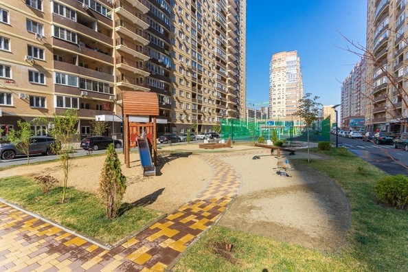 
   Продам 2-комнатную, 74.14 м², Петра Метальникова ул, 38

. Фото 18.