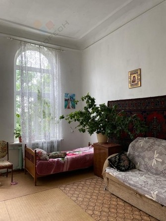 
   Продам 3-комнатную, 98 м², Советская ул, 33

. Фото 2.