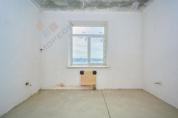 
   Продам 2-комнатную, 74.6 м², Леваневского ул, 187

. Фото 2.