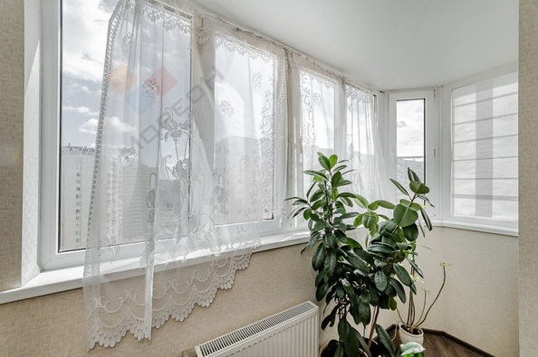 
   Продам 3-комнатную, 79.3 м², Александра Покрышкина ул, 2/2

. Фото 9.