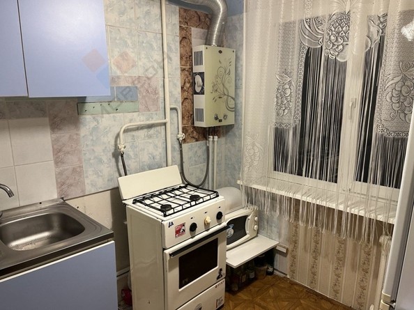 
   Продам 2-комнатную, 43.9 м², Заводская ул, 7/2

. Фото 4.