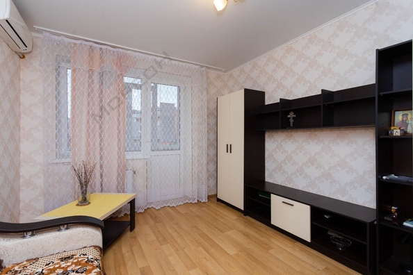 
   Продам 1-комнатную, 35.6 м², Сахалинская ул, 10к2

. Фото 1.
