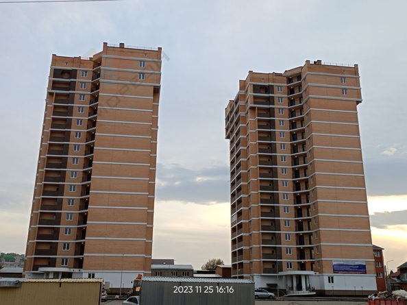 
   Продам 2-комнатную, 61.3 м², Шаляпина Ф.И. ул, 30/1лит1

. Фото 1.