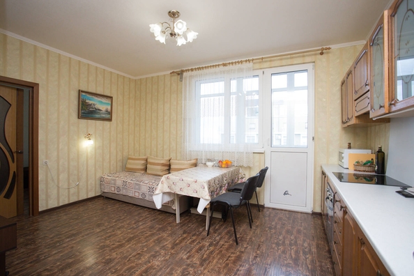 
   Продам 1-комнатную, 44 м², Просвещения ул, 36А

. Фото 3.