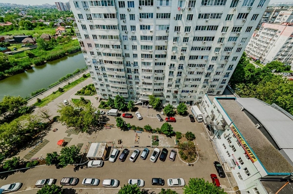 
   Продам 2-комнатную, 65.1 м², Сормовская ул, 204/7

. Фото 18.