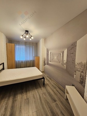 
   Продам 1-комнатную, 33 м², Симиренко ул, 11

. Фото 2.