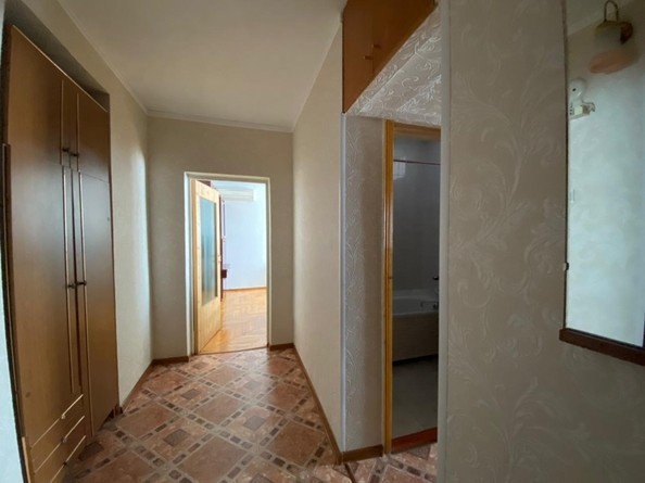
   Продам 2-комнатную, 49 м², Терская ул, 190

. Фото 3.
