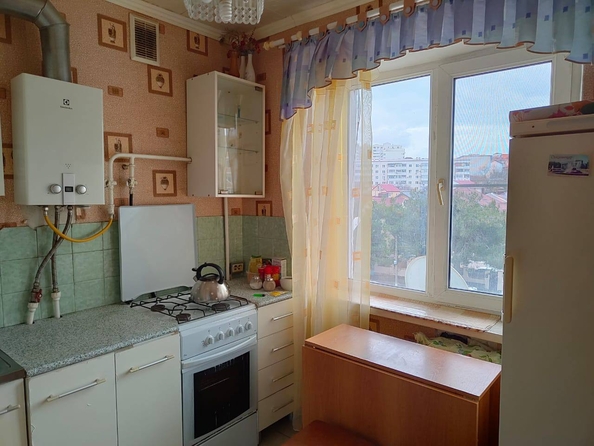 
   Продам 1-комнатную, 31 м², Гринченко ул, д 37

. Фото 5.