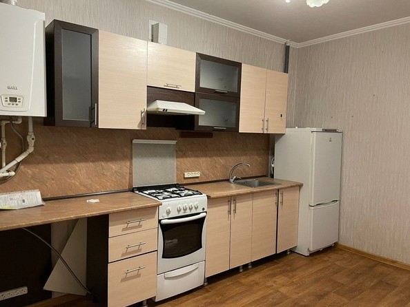 
   Продам 2-комнатную, 46 м², Цветочная ул, д 41

. Фото 9.