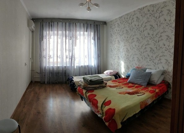 
   Продам 2-комнатную, 60 м², Александра Блока ул

. Фото 3.