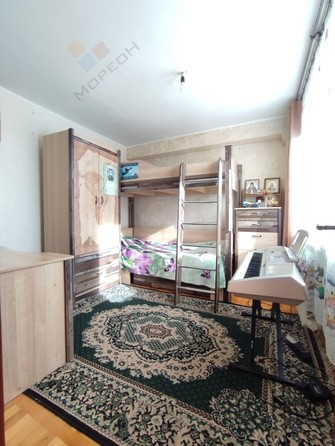 
   Продам 4-комнатную, 57.9 м², Атарбекова ул, 27

. Фото 6.