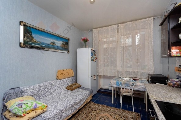 
   Продам 2-комнатную, 50 м², Дунаевского И.И. ул, 1

. Фото 2.