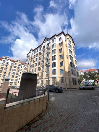 
   Продам 2-комнатную, 63 м², Витебская ул, к 4

. Фото 2.