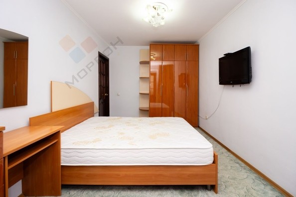 
   Продам 2-комнатную, 65.7 м², Ставропольская ул, 80

. Фото 13.