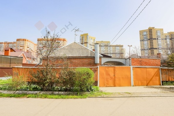 
   Продам дом, 80.6 м², Краснодар

. Фото 1.