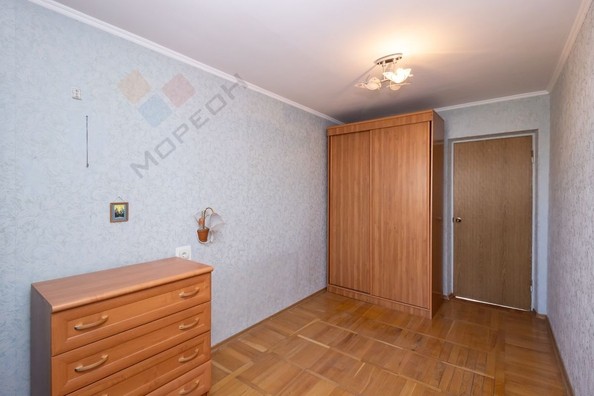 
   Продам 3-комнатную, 61.2 м², Селезнева ул, 126

. Фото 15.