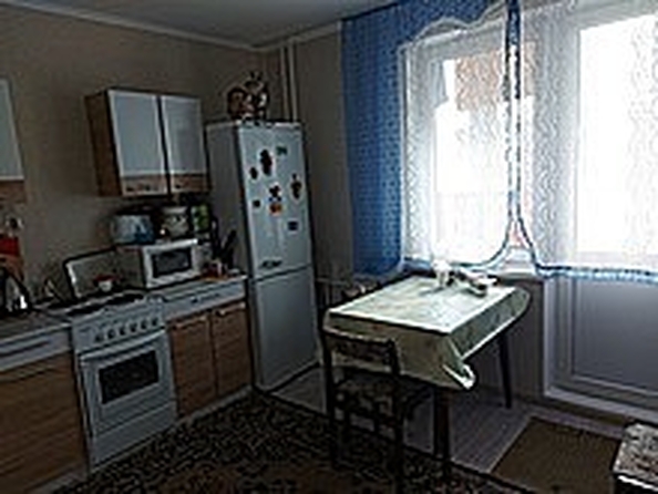 
   Продам 1-комнатную, 38 м², Адмирала Пустошкина ул, 22к8

. Фото 2.