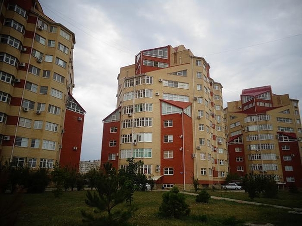 
   Продам 3-комнатную, 135 м², Владимирская ул, 146к2

. Фото 1.